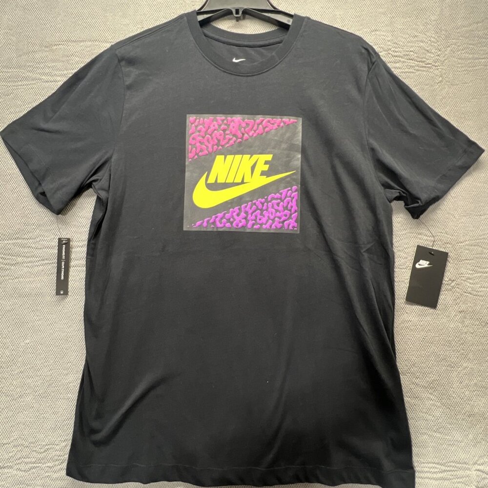 Nike Tee Sportswear Black Futura Logo Men’s Large CT6572-010